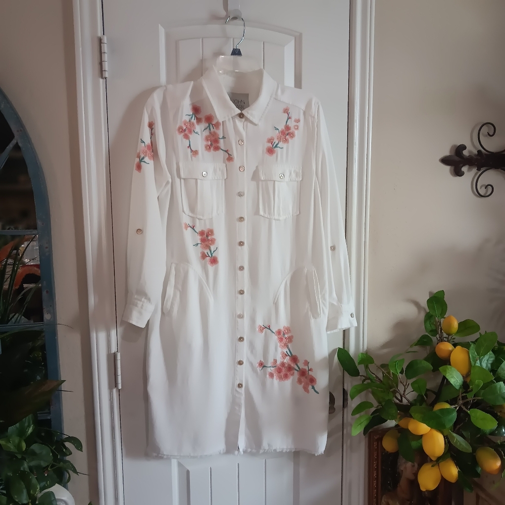 John Mark Button Front Raw Bottom Hem Pocket Fron… - image 1